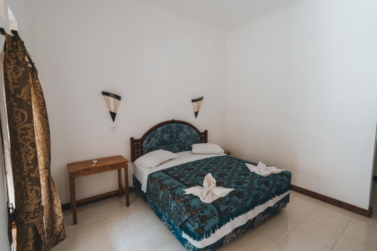 Mong Bungalows Kuta  エクステリア 写真